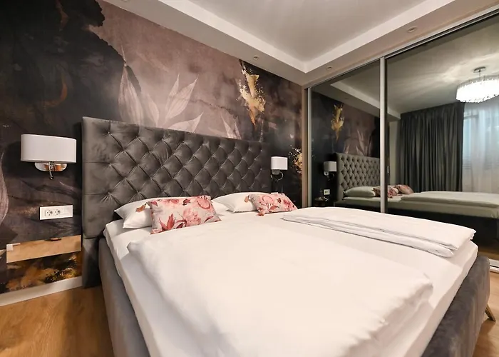 An & Lu With Rooftop Jacuzzi Zadar