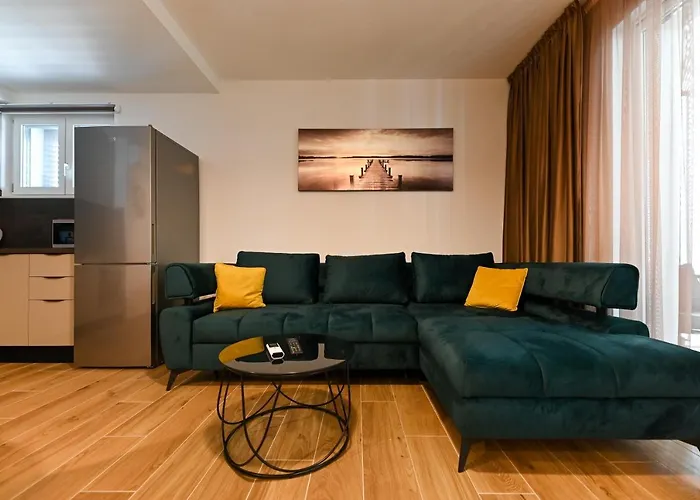 An & Lu With Rooftop Jacuzzi Apartamento Zadar