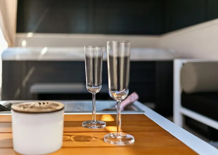 An & Lu With Rooftop Jacuzzi Apartamento *