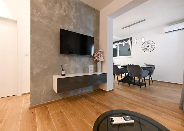 Apartamento An & Lu With Rooftop Jacuzzi Zadar