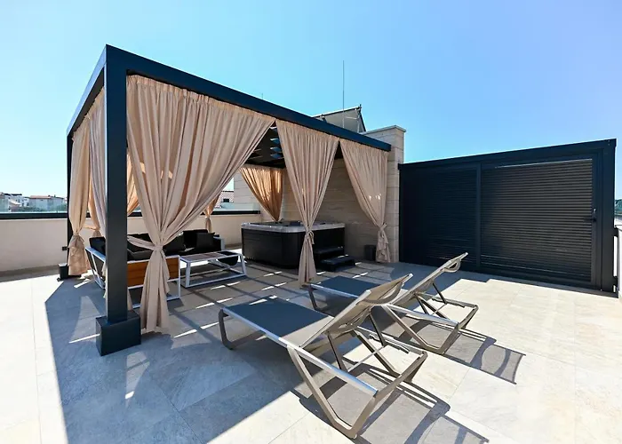 Apartamento An & Lu With Rooftop Jacuzzi Zadar