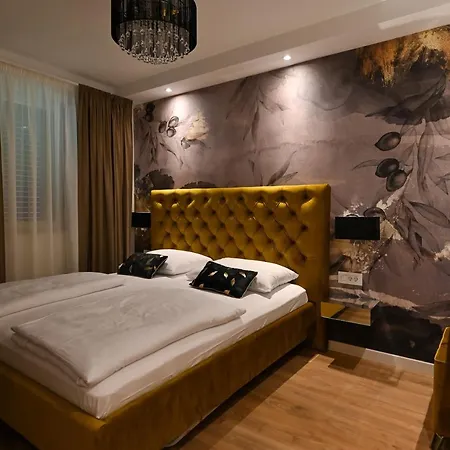 An & Lu With Rooftop Jacuzzi Ζαντάρ