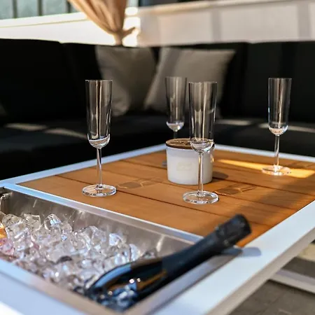 An & Lu With Rooftop Jacuzzi * Ζαντάρ