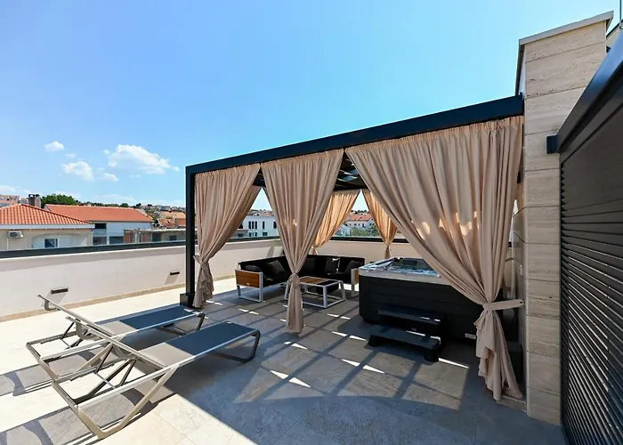 An & Lu With Rooftop Jacuzzi * Zára