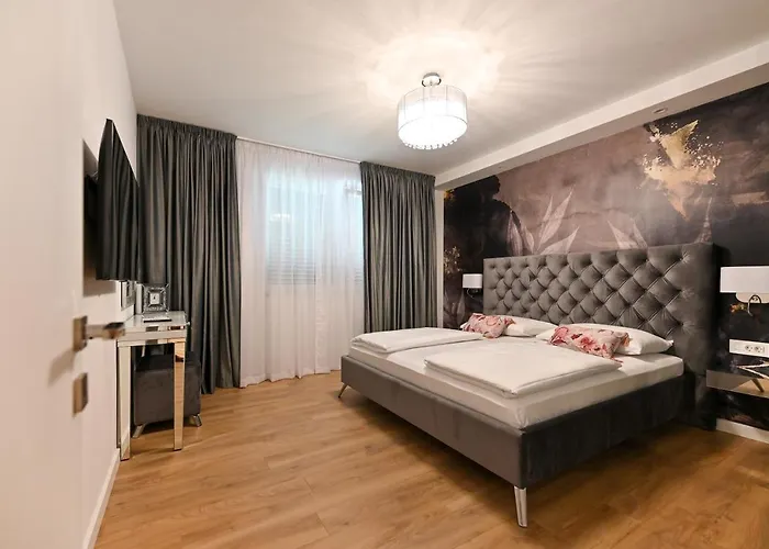 An & Lu With Rooftop Jacuzzi Apartmán