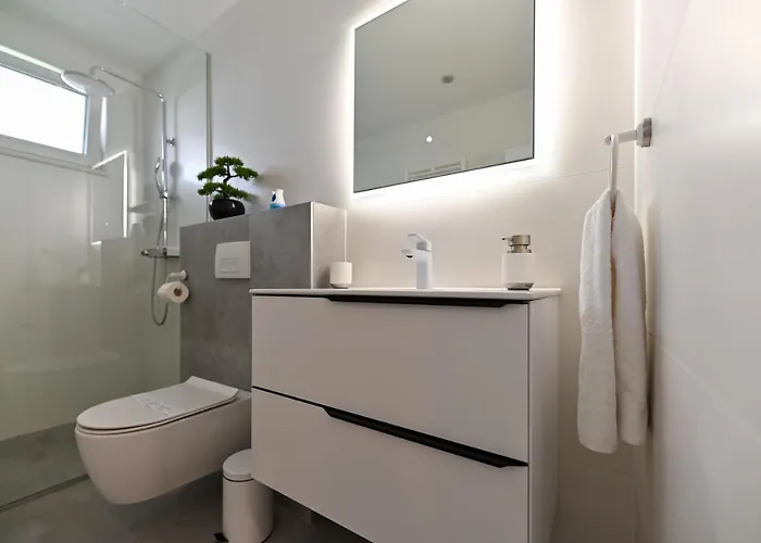 Apartman An & Lu With Rooftop Jacuzzi *